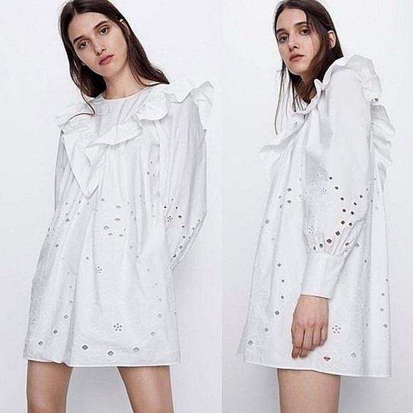 Zara White Cutwork Embroidery Long Sleeve Eyelet Oversized Ruffled Dress NWT - Picture 2 of 16
